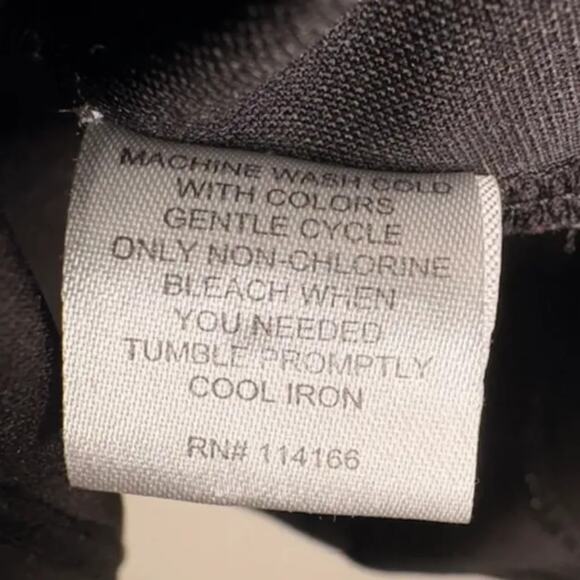 Iowa Hawkeyes Performance Polo – Black/Gold (Men’s L) - Picture 6 of 7